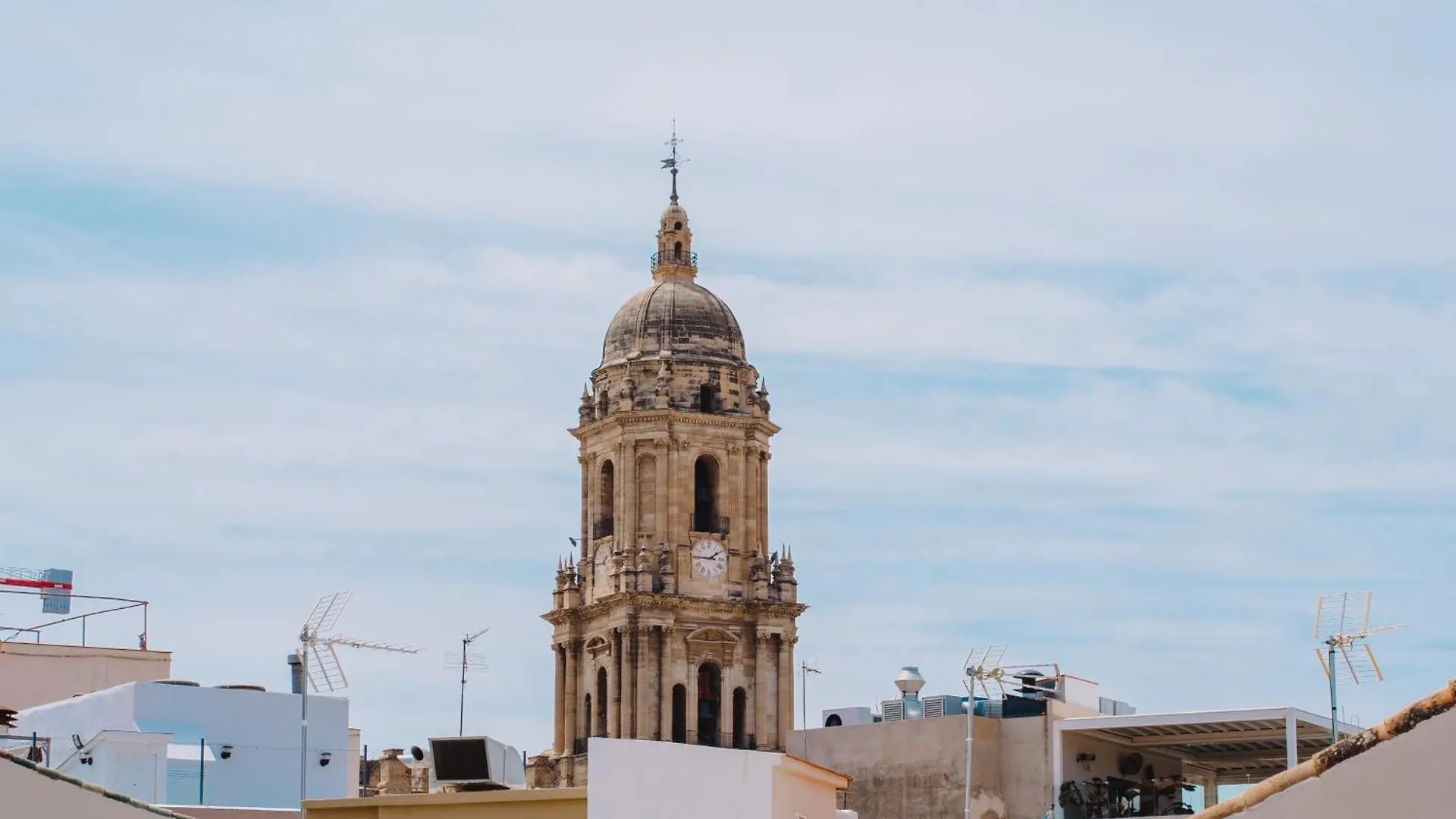 Carmen Suites Malaga Apartment