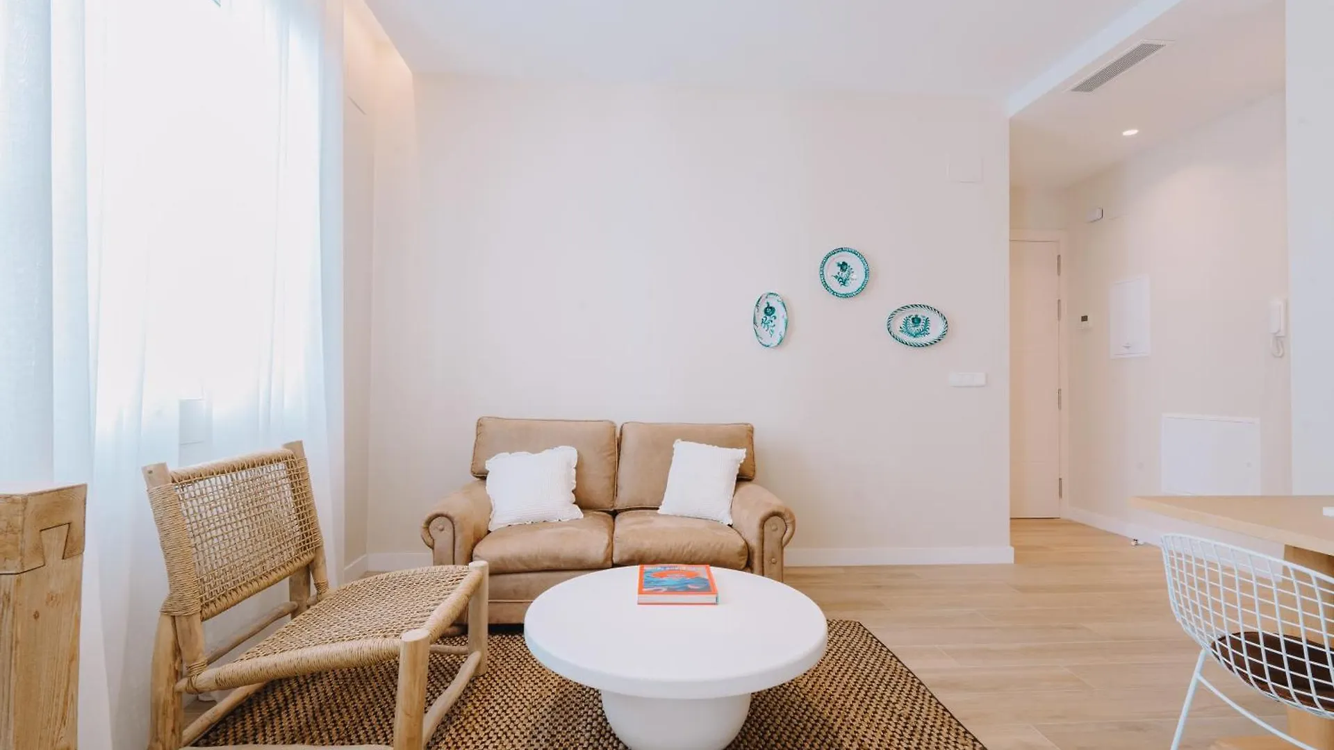 Carmen Suites Malaga Apartment